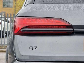 Audi Q7 3.0 TDI Quattro 286 Black Edition 5dr Tiptronic