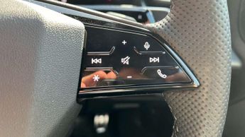 Audi Q3 1.5 e-Hybrid S Line 5dr S Tronic