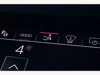 Mercedes-Benz C-Class C300 AMG Line Premium Plus 4dr 9G-Tronic