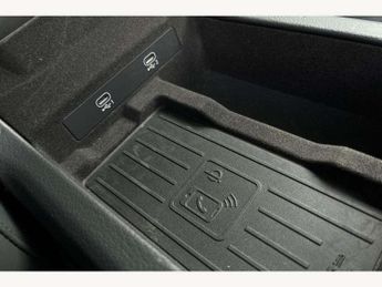 Mercedes-Benz C-Class C300 AMG Line Premium Plus 4dr 9G-Tronic