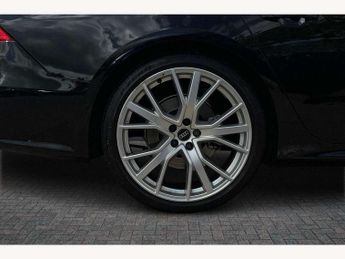 Mercedes-Benz C-Class C300 AMG Line Premium Plus 4dr 9G-Tronic