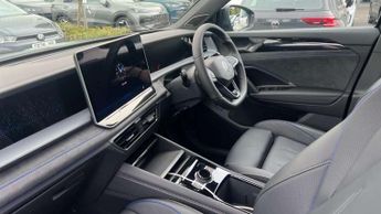 Volkswagen Tayron 1.5 TSI eHybrid 272 R-Line 5dr DSG6