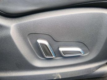 MG HS 1.5 T-GDI Exclusive 5dr DCT