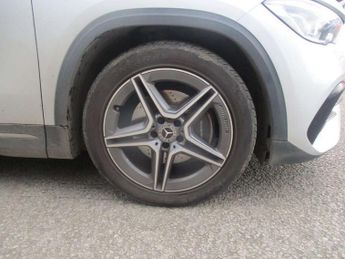 Mercedes-Benz GLA GLA 220d 4Matic AMG Line 5dr Auto