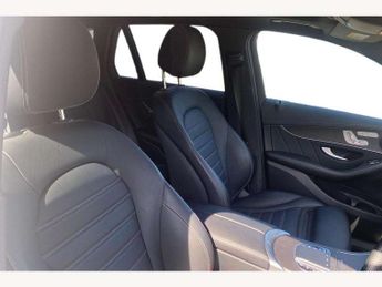 Mercedes-Benz GLC GLC 300d 4Matic AMG Line Premium Pls 5dr 9G-Tronic