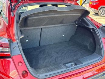 Nissan Juke 1.6 Hybrid N-Connecta 5dr Auto