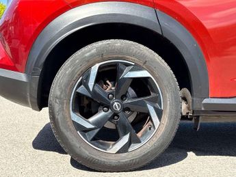 Nissan Juke 1.6 Hybrid N-Connecta 5dr Auto