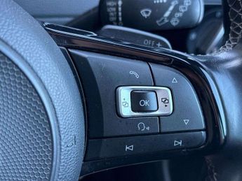 Volkswagen Golf R 2.0 TSI 310 R 5dr 4MOTION DSG