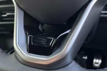 Volkswagen Golf 1.5 eTSI 150 R-Line 5dr DSG