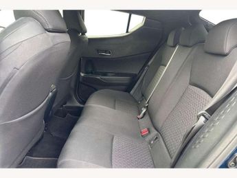 Toyota C-HR 2.0 Hybrid Design 5dr CVT