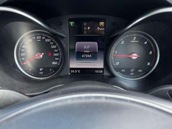 Mercedes-Benz C-Class C220d Sport 4dr 9G-Tronic