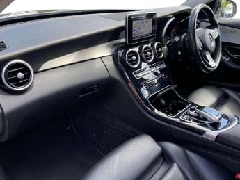 Mercedes-Benz C-Class C220d Sport 4dr 9G-Tronic