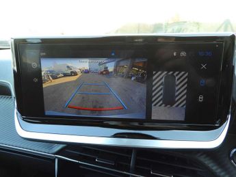 Peugeot 2008 1.2 Hybrid 145 GT 5dr e-DSC6