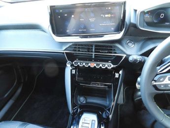 Peugeot 2008 1.2 Hybrid 145 GT 5dr e-DSC6