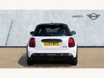 MINI Hatchback 2.0 Cooper S Sport II 3dr Auto [Comfort/Nav Pack]