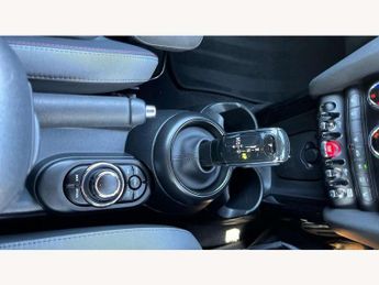 MINI Hatchback 2.0 Cooper S Sport II 3dr Auto [Comfort/Nav Pack]