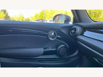 MINI Hatchback 2.0 Cooper S Sport II 3dr Auto [Comfort/Nav Pack]