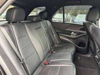 Mercedes-Benz GLE GLE 300d 4Matic AMG Line Premium 5dr 9G-Tronic