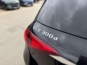 Mercedes-Benz GLE GLE 300d 4Matic AMG Line Premium 5dr 9G-Tronic