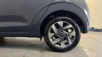 Hyundai i10 1.0 [63] Advance 5dr Auto [Nav]