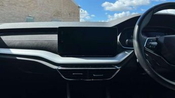 Skoda Octavia Estate 2.0 TDI 150 SE L 5dr DSG