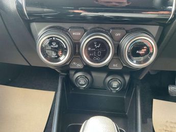 Suzuki Swift 1.2 Dualjet 83 12V Hybrid SZ5 5dr Auto