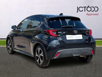Toyota Yaris 1.5 Hybrid Design 5dr CVT