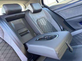 Volkswagen Golf 1.5 eTSI 150 R-Line 5dr DSG