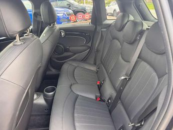 MINI Hatchback 5dr 1.5 Cooper Exclusive 5dr Auto