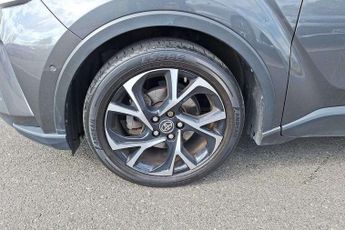 Toyota C-HR 1.8 Hybrid Design 5dr CVT