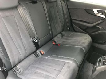 Audi A4 Avant 35 TDI Black Edition 5dr S Tronic