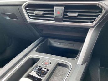 SEAT Leon 1.5 eTSI 150 FR Black Edition 5dr DSG [DAP]