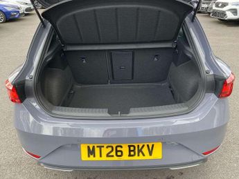 SEAT Leon 1.5 eTSI 150 FR Black Edition 5dr DSG [DAP]