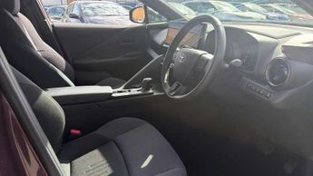 Toyota C-HR 2.0 PHEV Design 5dr CVT