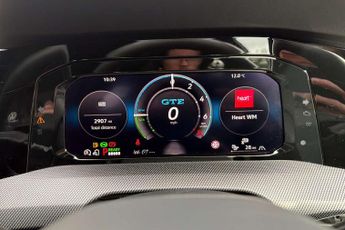 Volkswagen Golf GTE 1.5 TSI 272 GTE eHybrid 5dr DSG