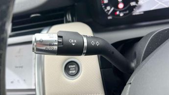 Land Rover Discovery Sport 1.5 P300e R-Dynamic SE 5dr Auto [5 Seat]