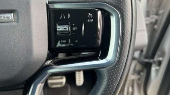 Land Rover Range Rover Evoque 1.5 P300e R-Dynamic SE 5dr Auto