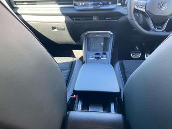 Volkswagen T-Roc 1.5 eTSI 150 R-Line 5dr DSG