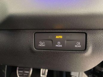 Volkswagen T-Roc 1.5 eTSI 150 R-Line 5dr DSG