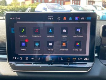 Volkswagen T-Roc 1.5 eTSI 150 R-Line 5dr DSG