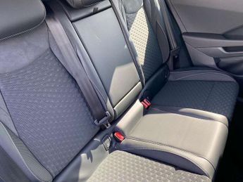 Volkswagen T-Roc 1.5 eTSI 150 R-Line 5dr DSG