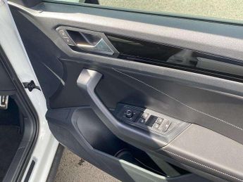 Volkswagen T-Roc 1.5 TSI R-Line 5dr DSG