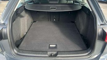 Volkswagen Golf Estate 1.5 eTSI 150 Style 5dr DSG