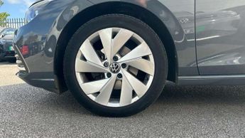 Volkswagen Golf Estate 1.5 eTSI 150 Style 5dr DSG