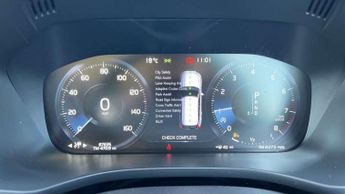 Volvo XC60 2.0 T5 [250] Momentum Pro 5dr AWD Geartronic