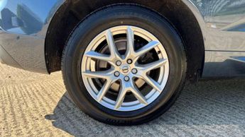 Volvo XC60 2.0 T5 [250] Momentum Pro 5dr AWD Geartronic