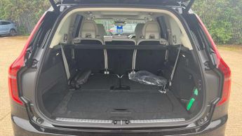 Volvo XC90 2.0 T8 PHEV Ultra Dark 5dr AWD Geartronic