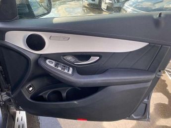 Mercedes-Benz GLC GLC 300de 4Matic AMG Line Premium 5dr 9G-Tronic