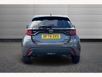 Toyota Yaris 1.5 Hybrid Design 5dr CVT