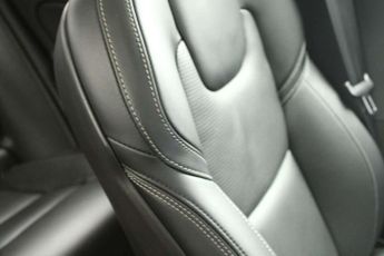 Volvo XC60 2.0 T8 [455] RC PHEV Ultimate Dark 5dr AWD Gtron